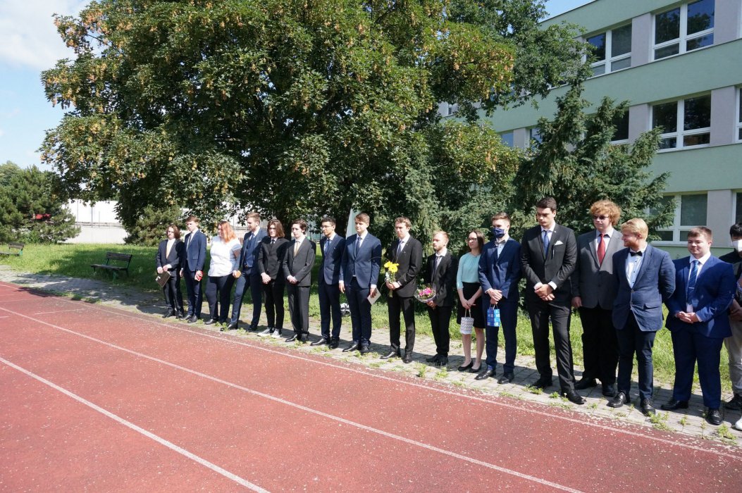 2020 Předání maturitního vysvědčení