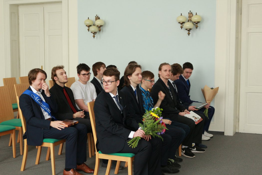 2022 Předání maturitního vysvědčení