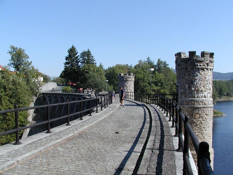 P9121800
