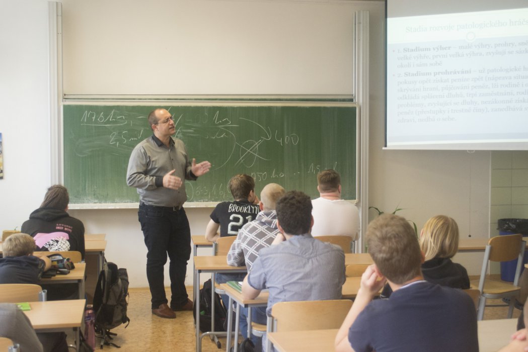 Hazard kolem nás