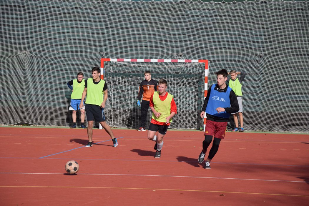 2016 Fotbal (finále)