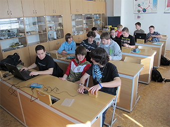 Meření za pomocí Vernier vybavení